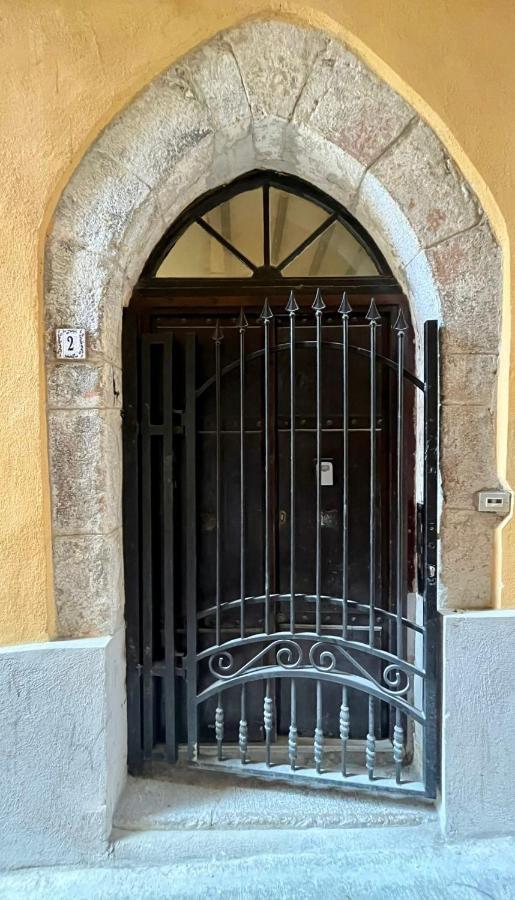 Ou Mentounasc - Duplex Vieille Ville Menton - Free Parking エクステリア 写真